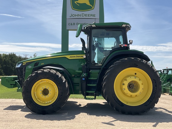 2023 John Deere 8R 410 Tractor