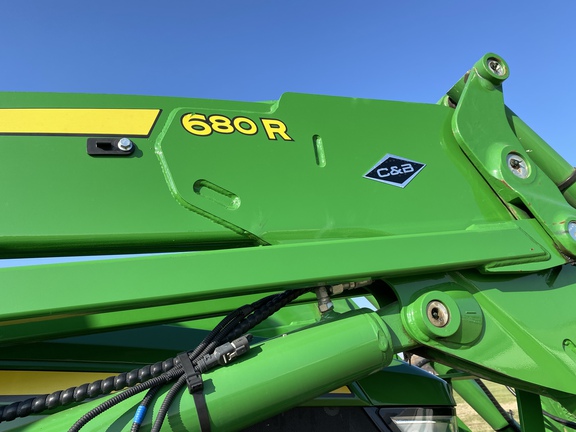 2023 John Deere 680R Loader