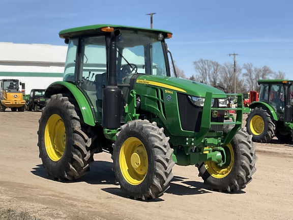 2023 John Deere 5090E Tractor