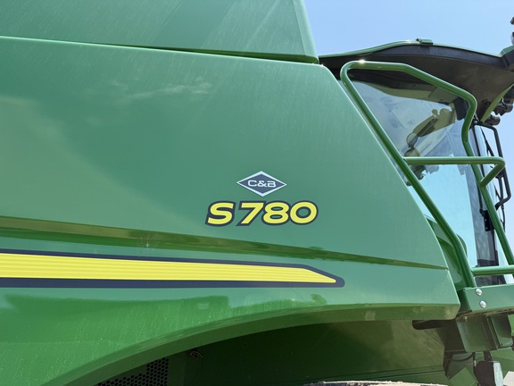 2023 John Deere S780 Combine