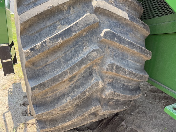 2023 John Deere S780 Combine