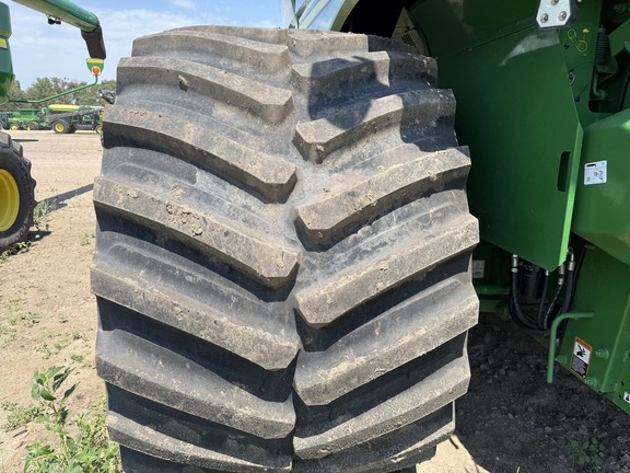 2023 John Deere S780 Combine