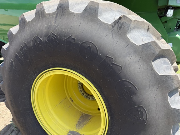 2023 John Deere S780 Combine