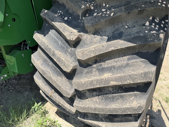 2023 John Deere S780 Combine