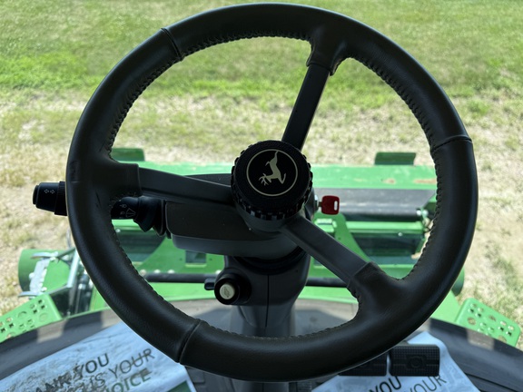 2023 John Deere S780 Combine