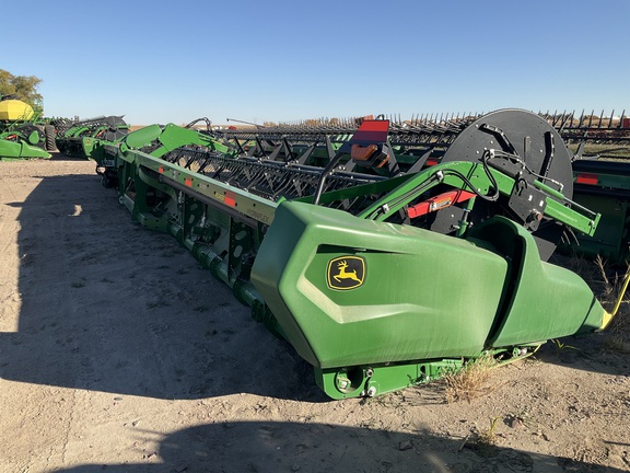 2022 John Deere RD45F Header Combine