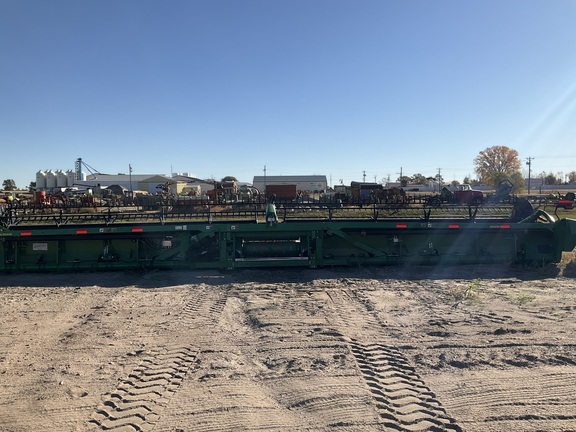 2022 John Deere RD45F Header Combine