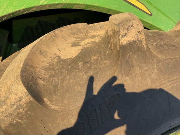 2023 John Deere S780 Combine