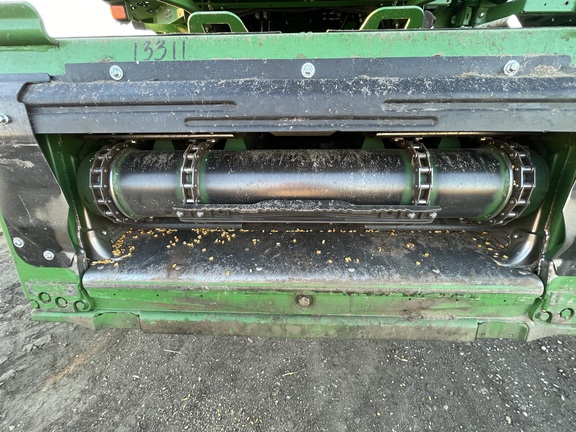 2023 John Deere S780 Combine