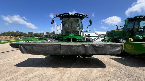 2016 John Deere W235 Windrower