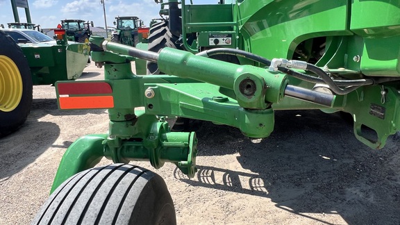 2016 John Deere W235 Windrower