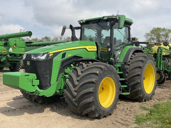 2020 John Deere 8R 370 Tractor