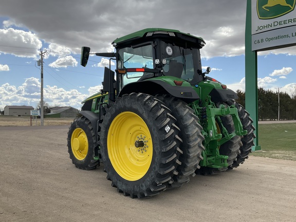 2024 John Deere 7R 250 Tractor