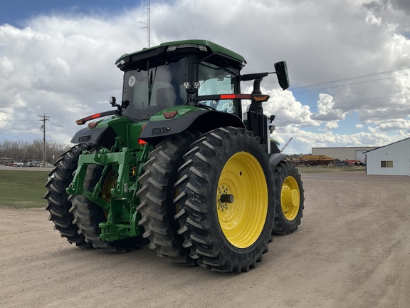 2024 John Deere 7R 250 Tractor