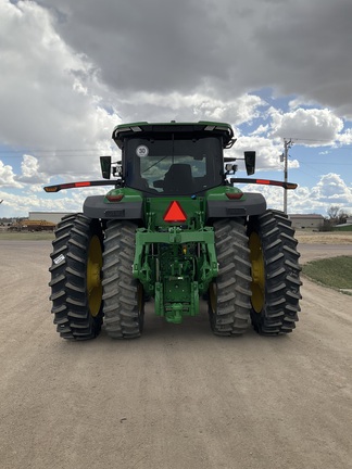 2024 John Deere 7R 250 Tractor