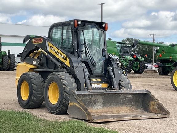 2017 New Holland L228 Skid Steer Loader