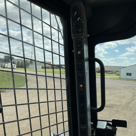 2017 New Holland L228 Skid Steer Loader