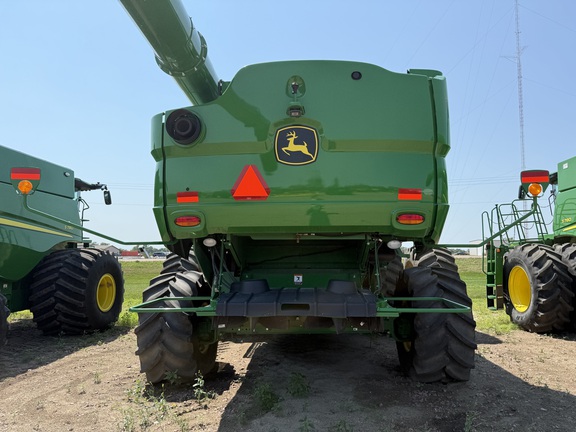 2021 John Deere S780 Combine