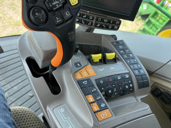 2021 John Deere S780 Combine