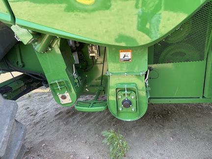 2021 John Deere S780 Combine