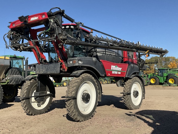 2023 Miller Pro Nitro 7410 Sprayer/High Clearance