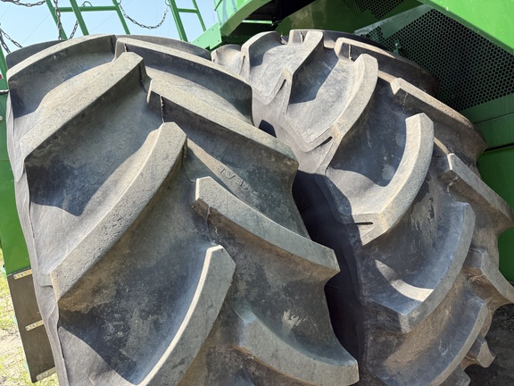 2018 John Deere S780 Combine