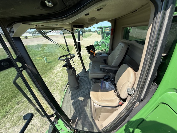 2018 John Deere S780 Combine