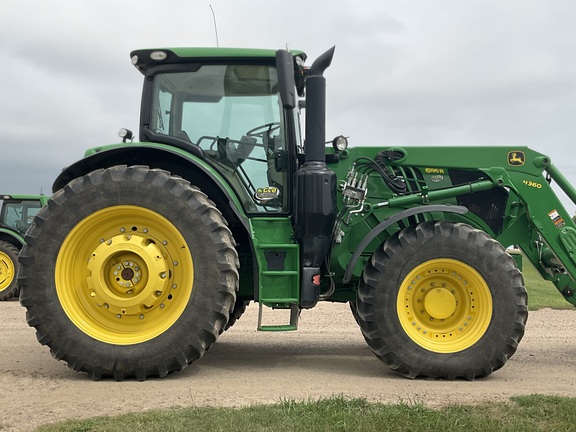 2015 John Deere 6195R Tractor