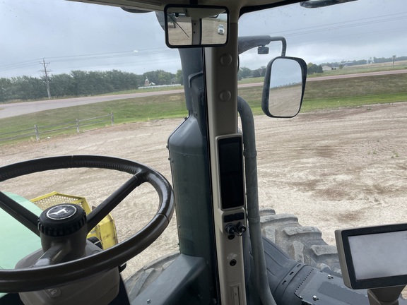 2014 John Deere 9560R Tractor 4WD