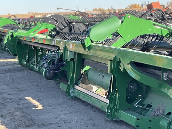 2022 John Deere RD45F Header Combine