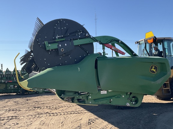 2022 John Deere RD45F Header Combine