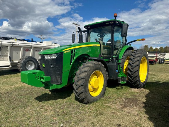 2018 John Deere 8295R Tractor