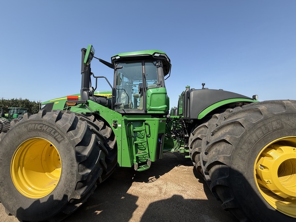 2024 John Deere 9R 590 Tractor 4WD