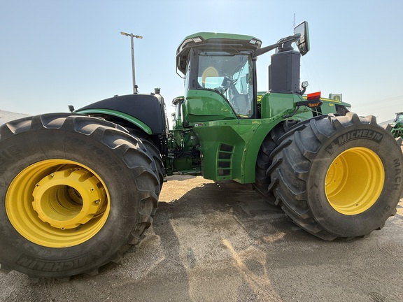 2024 John Deere 9R 590 Tractor 4WD