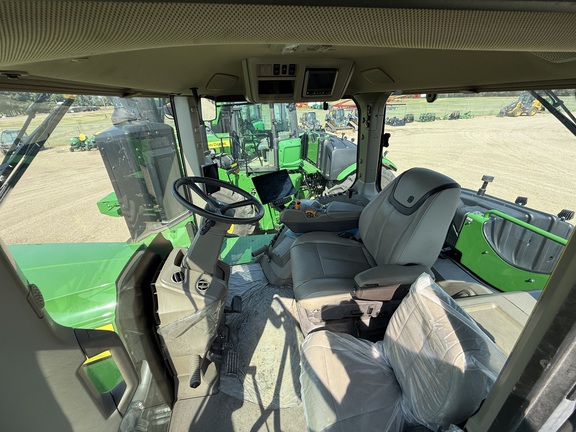 2024 John Deere 9R 590 Tractor 4WD