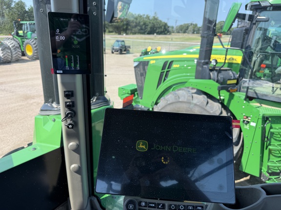 2024 John Deere 9R 590 Tractor 4WD