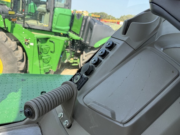 2024 John Deere 9R 590 Tractor 4WD