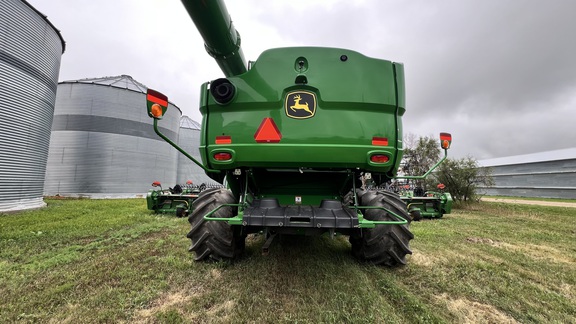 2024 John Deere S770 Combine