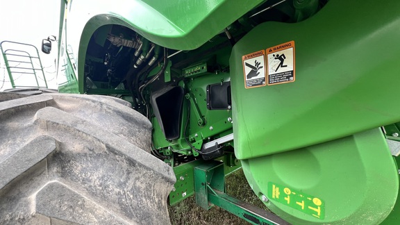 2024 John Deere S770 Combine