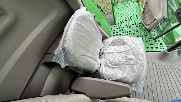 2024 John Deere S770 Combine