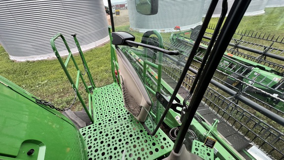 2024 John Deere S770 Combine