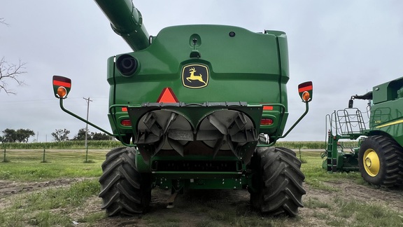 2024 John Deere S770 Combine