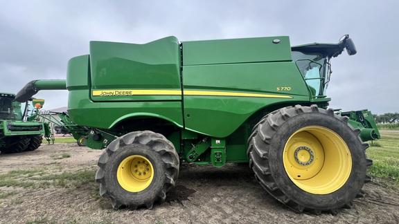2024 John Deere S770 Combine
