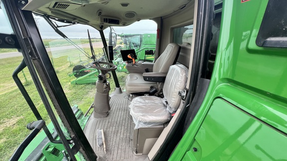 2024 John Deere S770 Combine