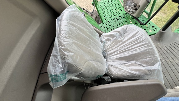 2024 John Deere S780 Combine