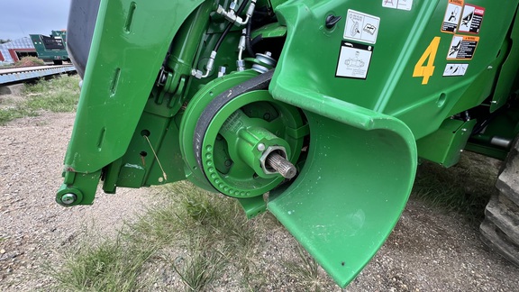 2024 John Deere S780 Combine