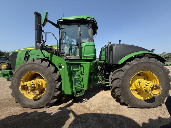 2024 John Deere 9R 590 Tractor 4WD