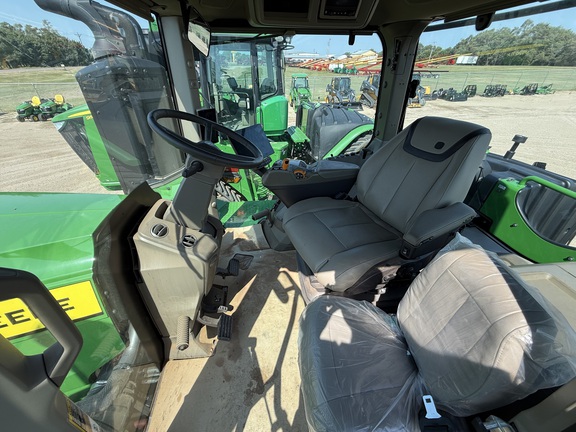 2024 John Deere 9R 590 Tractor 4WD