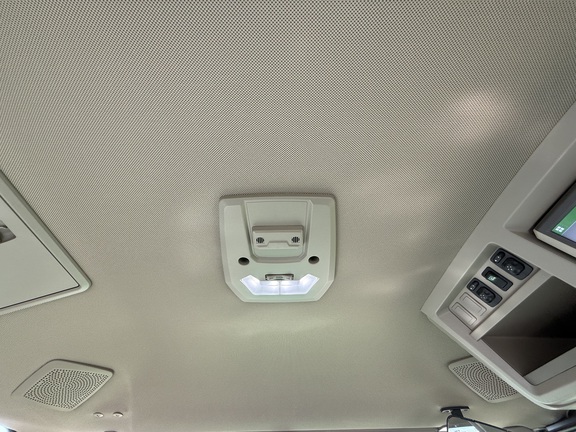 2024 John Deere 9R 590 Tractor 4WD