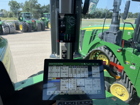 2024 John Deere 9R 590 Tractor 4WD